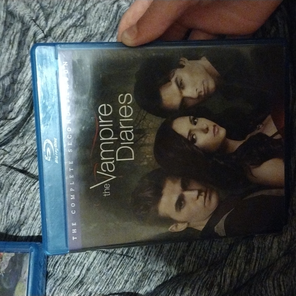 Vampire diaries - Picture 5 of 6